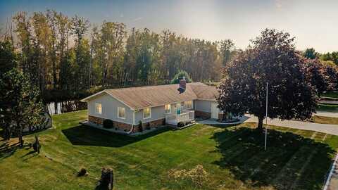 2230 Long Point Drive, Houghton Lake, MI 48629