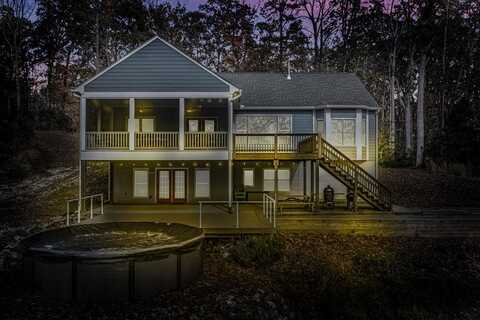 580 Icehouse Cove Ln, Heathsville, VA 22473