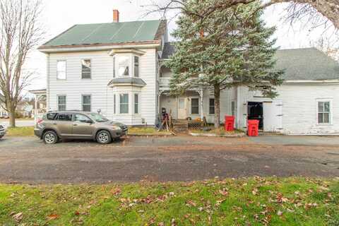 88 Church Street, Lyndon, VT 05851