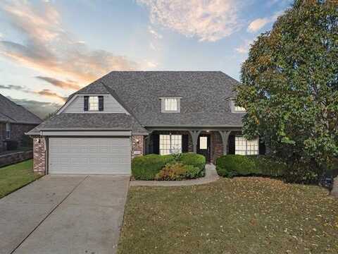 7404 E Knoxville Street, Broken Arrow, OK 74014