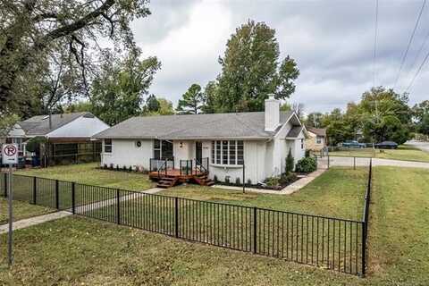 4104 S Detroit Avenue, Tulsa, OK 74105