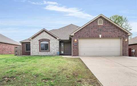 19808 E 46th Street S, Broken Arrow, OK 74014