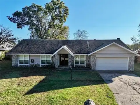 540 Ridgewood Drive, Pryor, OK 74361