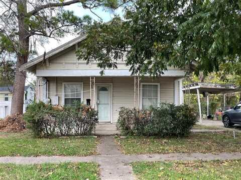 2105 Speedway Street, Greenville, TX 75401