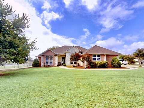 2101 W Emerald Bend Court, Granbury, TX 76049