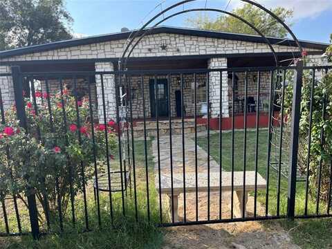 608 S Concho Street, Coleman, TX 76834