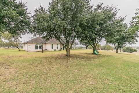 1013 Highland Road, Cleburne, TX 76033