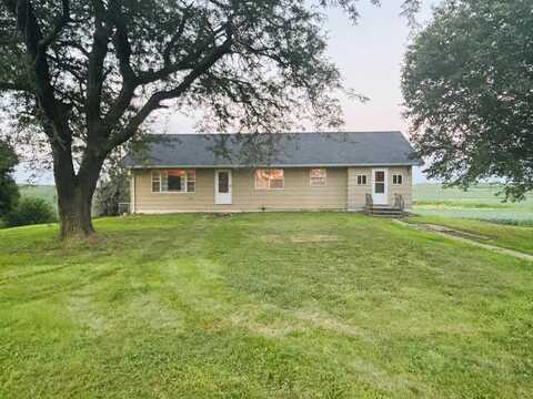 6437 M AVE, Washta, IA 51061