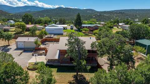 36 Old Railroad Dr, High Rolls Mountain Park, NM 88325