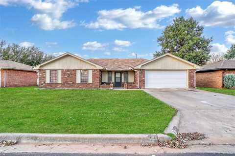 2113 Morgandee Lane, Weatherford, OK 73096