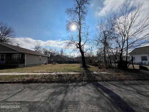 914 E Furnace Street, Joplin, MO 64801