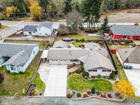 1914 Hamilton Way, Port Angeles, WA 98363