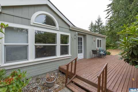 233 Salal Way, Sequim, WA 98382