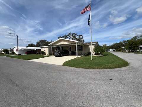 8211 Mill Springs Dr, New Port Richey, FL 34653