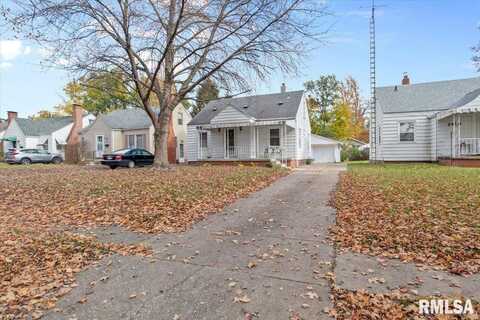 2416 S 8TH Street, Springfield, IL 62703