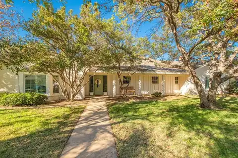 10 Chatham Court, Midland, TX 79705