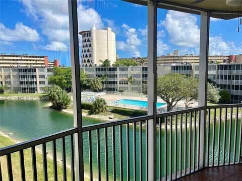 1690 NE 191st St, Miami, FL 33179