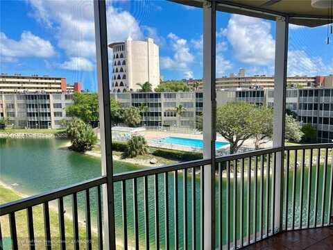 1690 NE 191st St, Miami, FL 33179