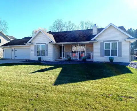 2168 DALY Drive, GREEN BAY, WI 54311