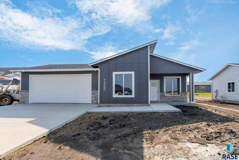 1300 N Titan Ave, Tea, SD 57064