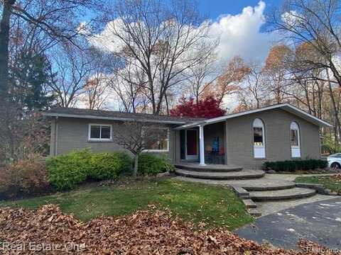 8445 Reese Road, Clarkston, MI 48348