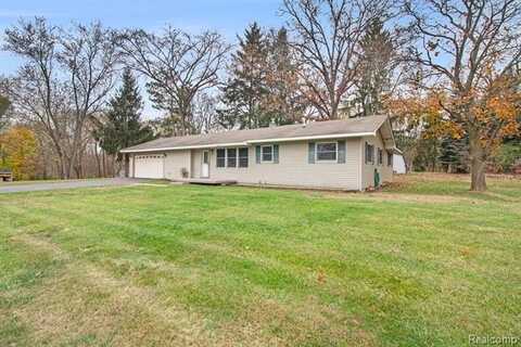 470 LINCOLN Street, White Lake, MI 48386