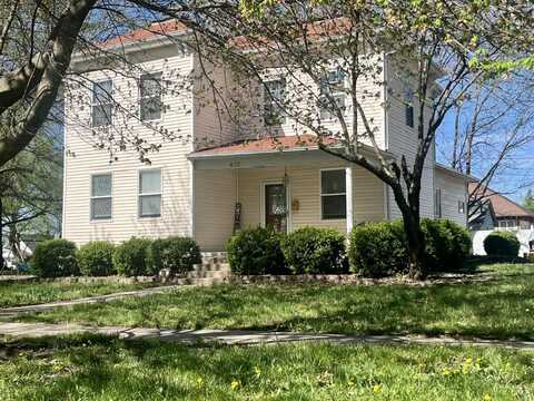 410 South 6th Street, Hiawatha, KS 66434