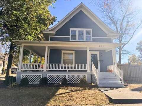 411 North 3rd Street, Hiawatha, KS 66434