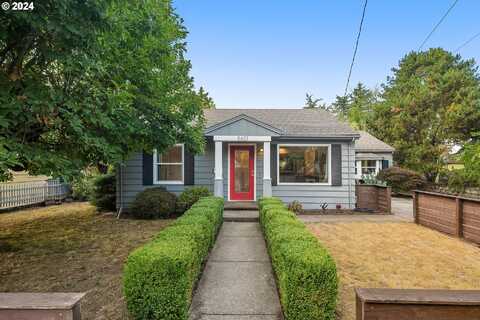 5601 SE HAROLD ST, Portland, OR 97206