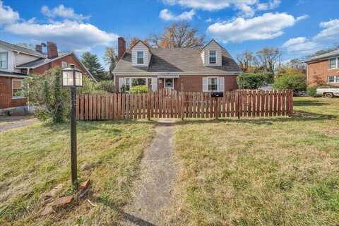 3718 Round Hill AVE NW, Roanoke, VA 24012