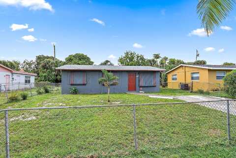 3131 T Avenue, Riviera Beach, FL 33404