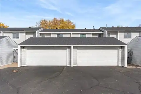 2200 Tower Court, Woodbury, MN 55125