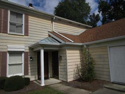 1038 N. Guignard Drive/ 7 Deer Manor, Sumter, SC 29150