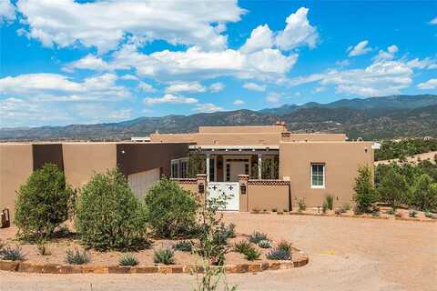 4011 Enclave Way, Santa Fe, NM 87506