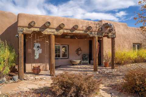 43 Vista Linda, Ranchos de Taos, NM 87557