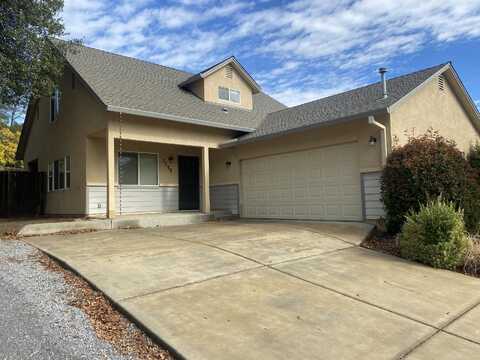 3200 Bridgewater Court, Redding, CA 96003