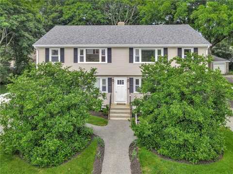 8 Caswell Avenue, Newport, RI 02840