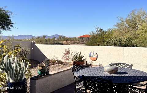 1138 W Masters Circle, Tucson, AZ 85737