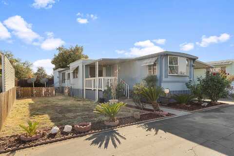 324 Magnolia Avenue, Lemoore, CA 93245