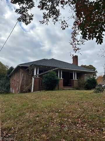 400 E 28th Street, Winston Salem, NC 27105