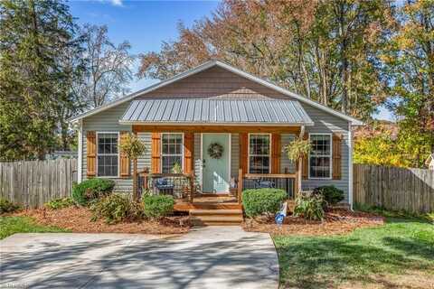 606 Longview Drive, Thomasville, NC 27360