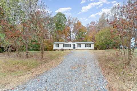 251 Red Oak Drive, Stokesdale, NC 27357