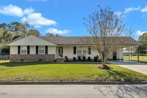 105 W Poppy Street, Dunn, NC 28334