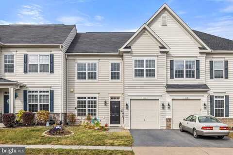 212 BOWLING GREEN CIRCLE, STEPHENS CITY, VA 22655