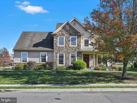 328 SQUIRE LANE, LITITZ, PA 17543