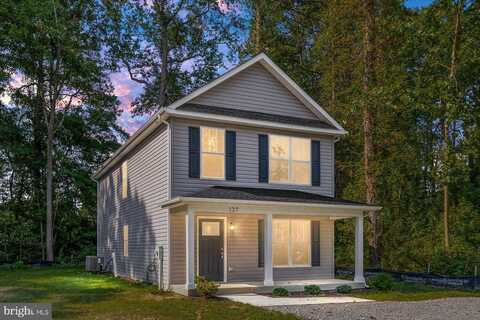 376 PINEY FOREST DRIVE, COLONIAL BEACH, VA 22443