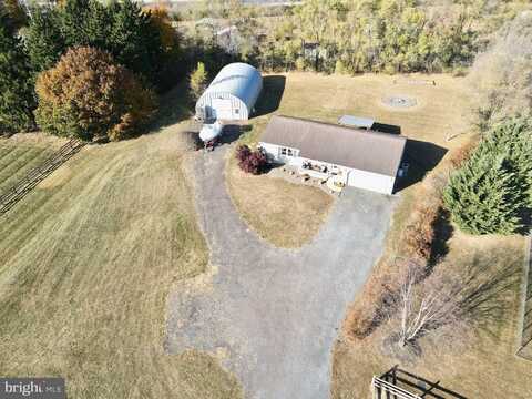 10 APPLE DRIVE, SHARTLESVILLE, PA 19554