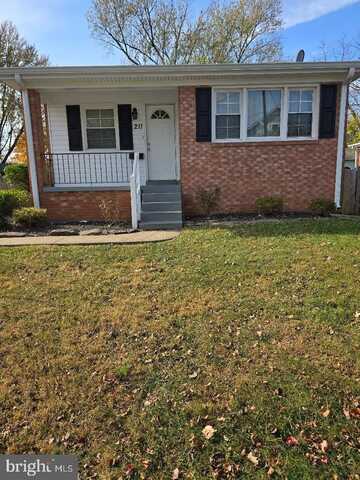 211 CATOCTIN CIRCLE NE, LEESBURG, VA 20176