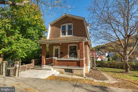 741 HILLSIDE AVENUE, BETHLEHEM, PA 18015