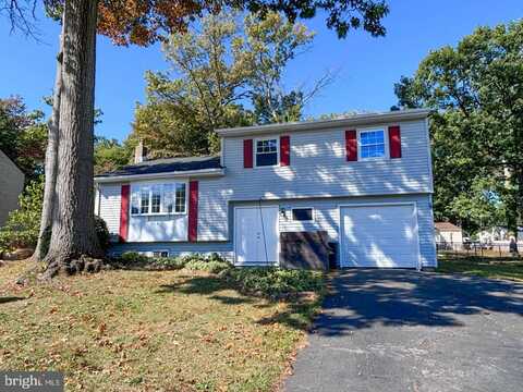 31 TANGLEWOOD DRIVE, HAMILTON, NJ 08619